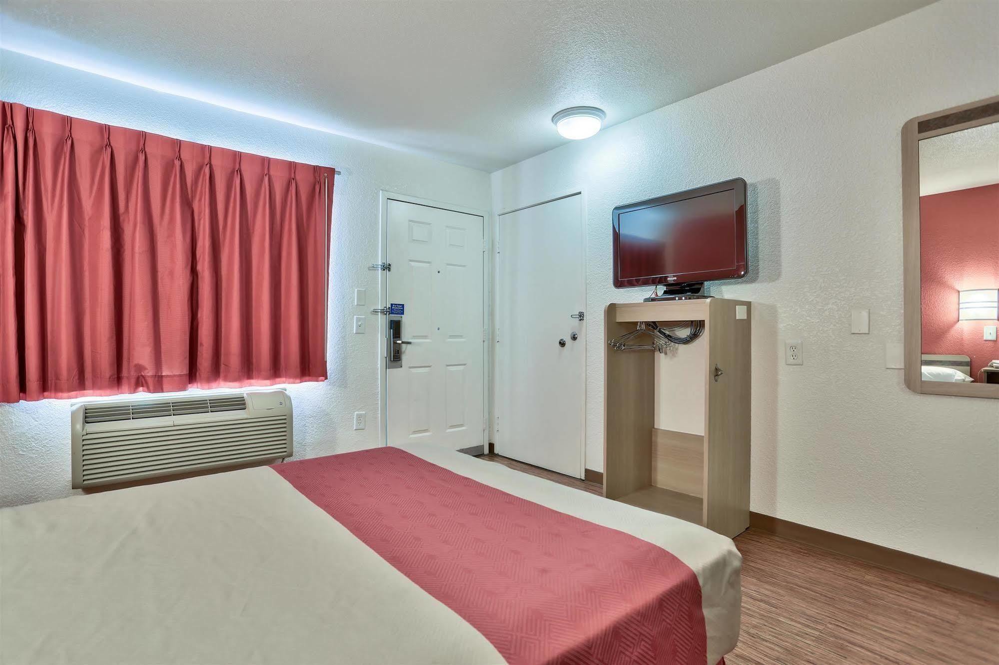 Motel 6-Flagstaff, Az - West - Woodland Village Exterior foto